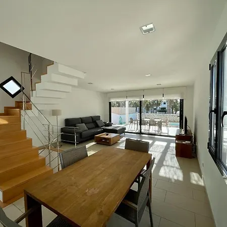 فيلة Villas Son Blanc *